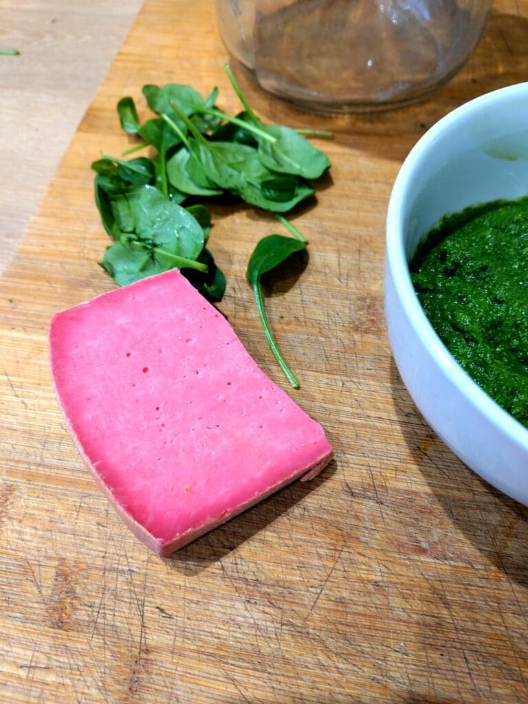 fromage pink queen et épinards frais
