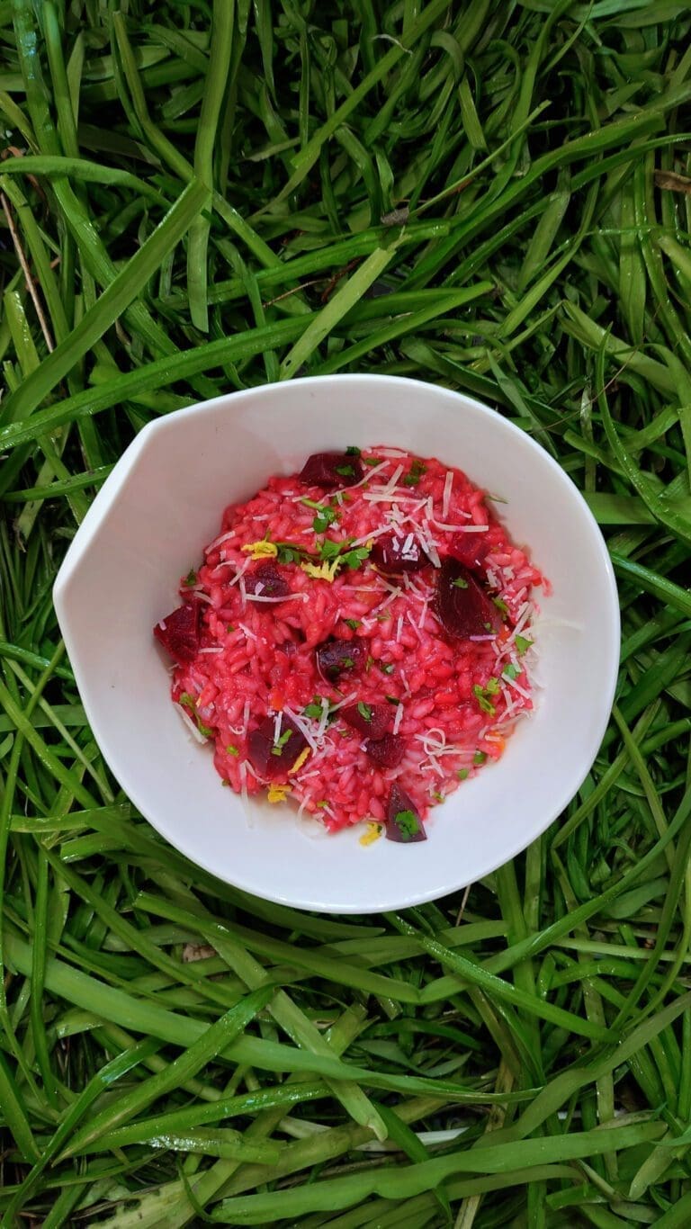 recette de risotto à la betterave rouge, parmesan, gingembre et persil