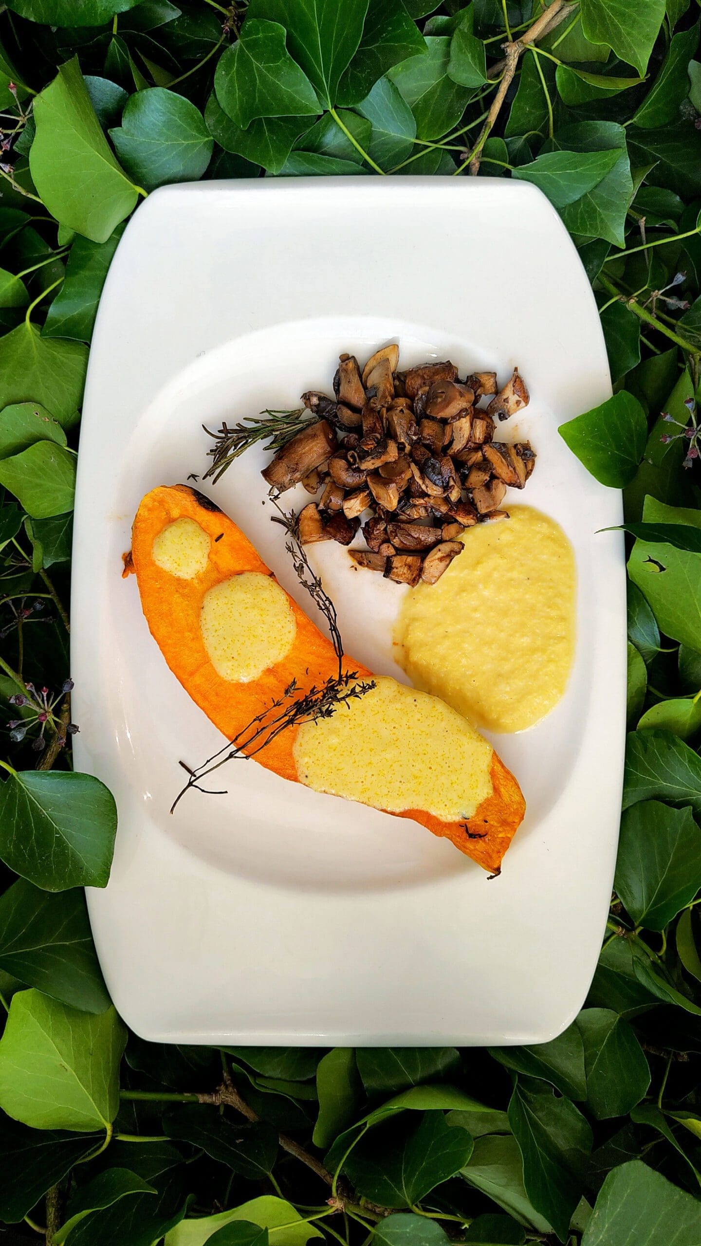 recette de patate douce rôtie, sauce maïs emmental et champignons au paprika fumé