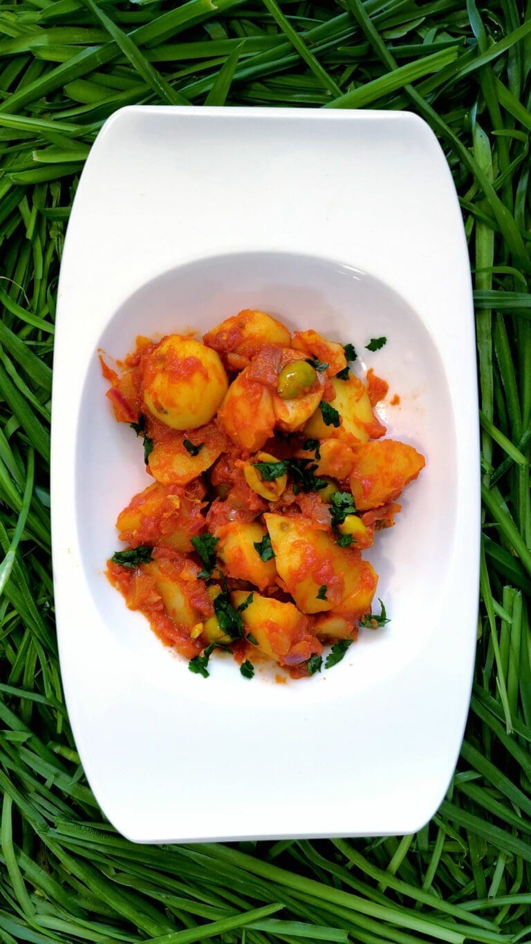 Recette de ragoût de pommes de terre, olives vertes et tomate